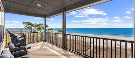House, Ocean View, Beachfront | Balcony