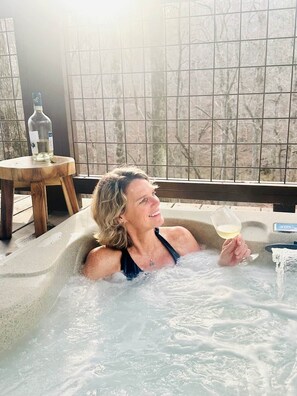 Bain à remous extérieur