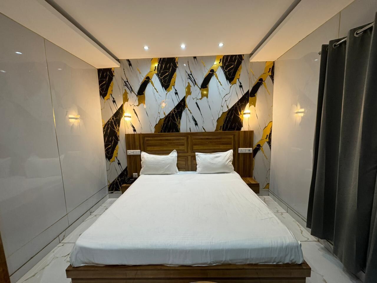 Yhden hengen standard-huone, näköala pihalle | Silitysrauta/-lauta, ilmainen Wi-Fi