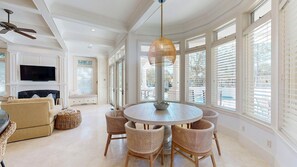 Dining - Mediterranean Coastal 2nd Row 6 Bedroom Home! (Hilton Head)