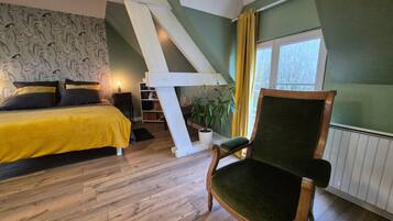 Apartment | 1 bilik tidur, seterika/papan seterika