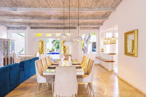 Dining - Casa Cuba - Beachfront Mansion with 8BR, 2 Pool and Club (Cartagena de Indias)