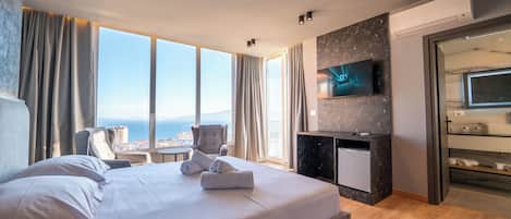 Fachada del alojamiento - Noche