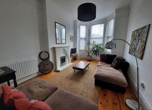 Living area - 
Authentic designer and artistic house
Family friendly
Close to Anfield and city (Liverpool)