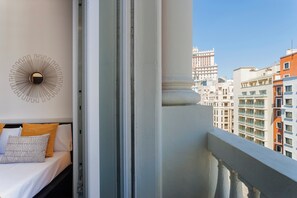 Standard Apartment | Iron/ironing board, free WiFi - Dobo Madrid Gran Vía (Madrid)