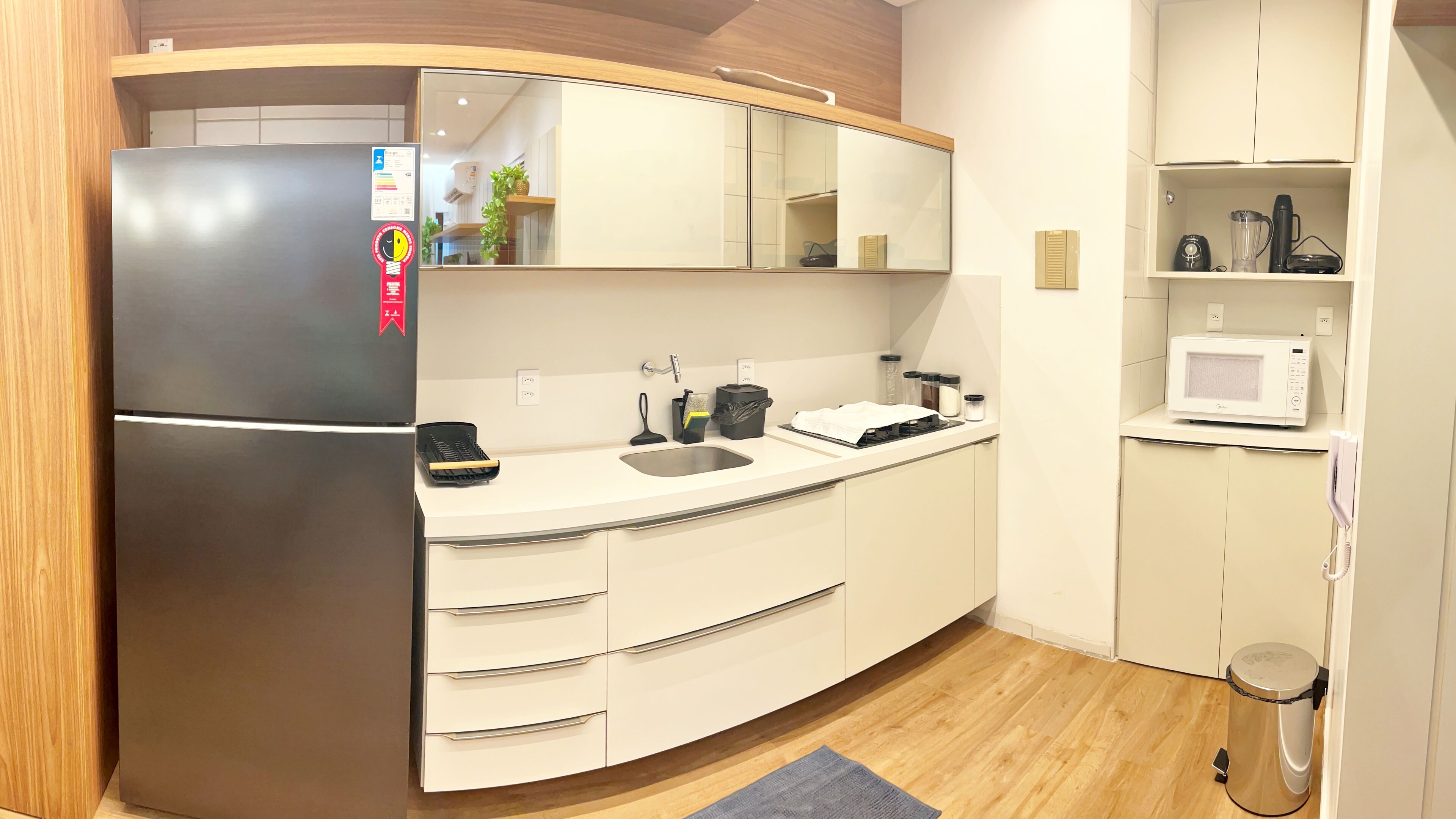 Appartement Confort | Cuisine privée | Blender, serviettes en papier