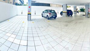 Self parking (BRL 25 per night) - Vacanze - Infiniti (Maceió)