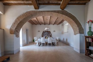 Dining - VILLA CERRETO - Seven Bedroom Villa, Sleeps 14 (Montalcino)
