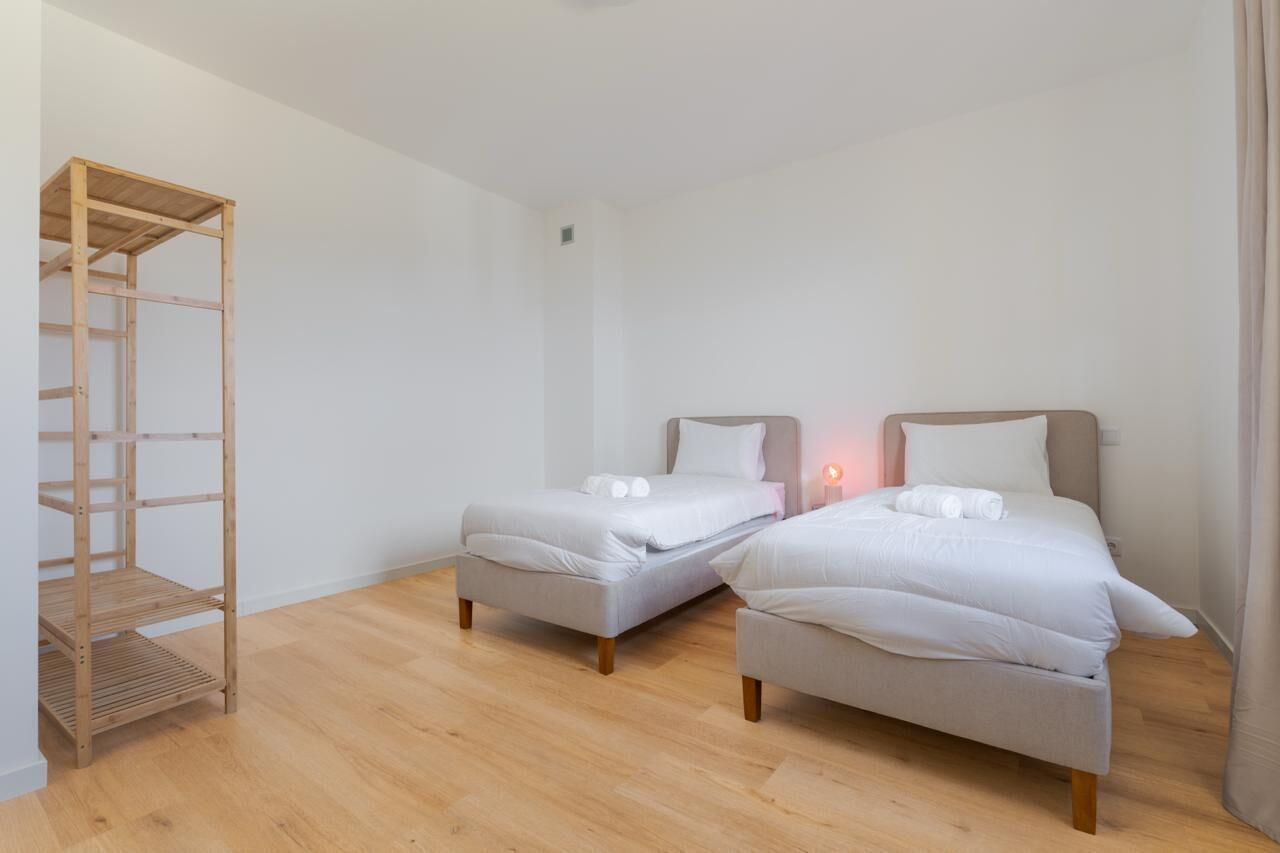 Deluxe Townhome, Mountain View | Iron/ironing board, free WiFi