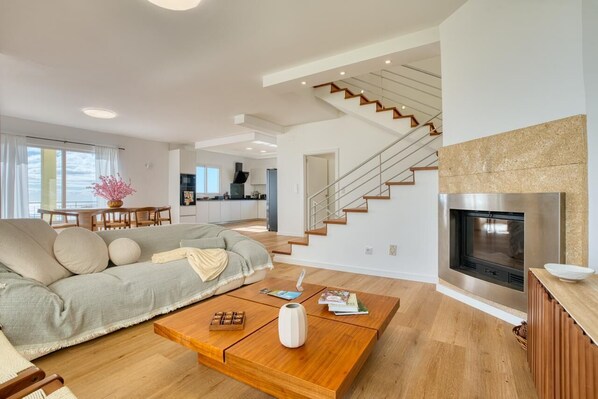 Deluxe Townhome, Mountain View | Living area - Skyline Villa by Holiday Rental Madeira (Santa Cruz)