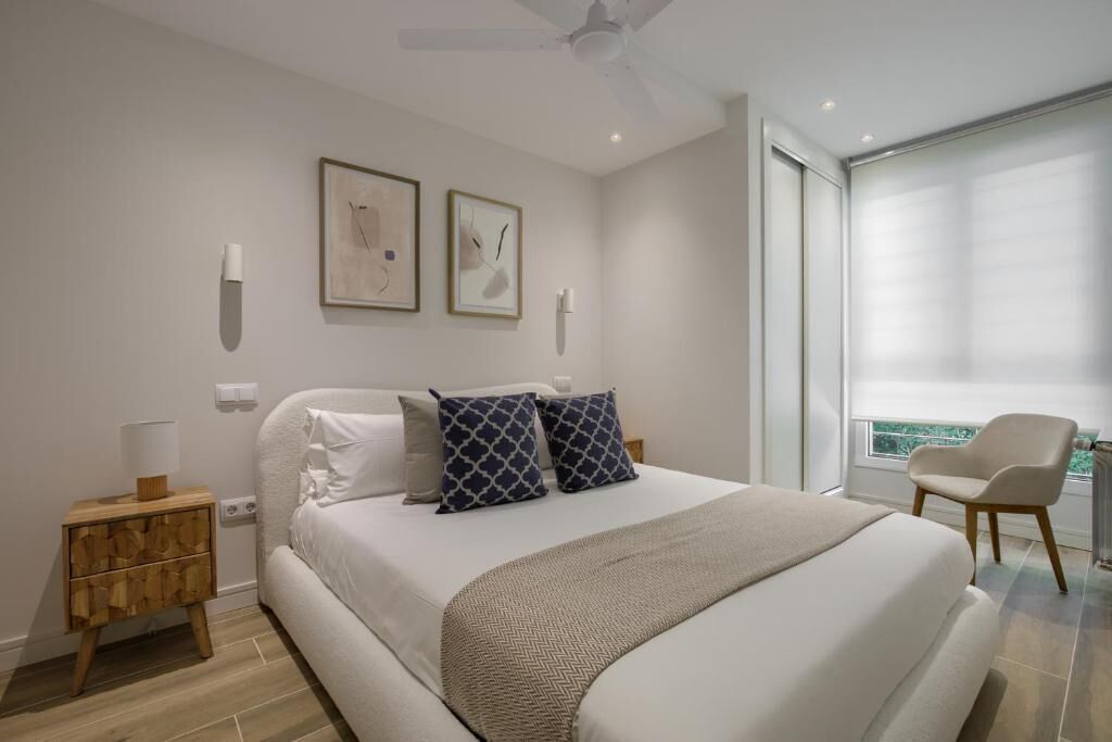 Appartement, 1 slaapkamer | Een strijkplank/strijkijzer, gratis wifi