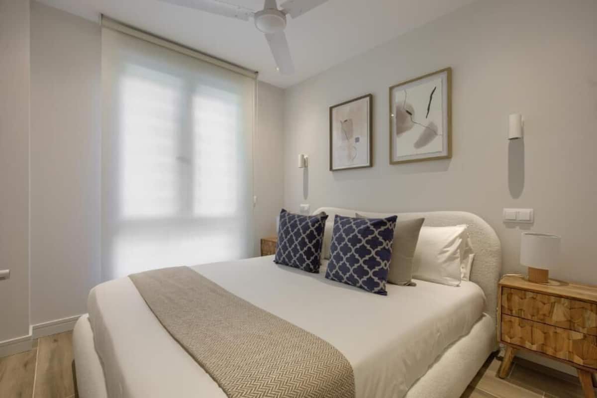 Standaard appartement, 1 slaapkamer, keuken | Een strijkplank/strijkijzer, gratis wifi