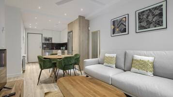 Standard Apartment, 1 Bedroom, Kitchen | Living area