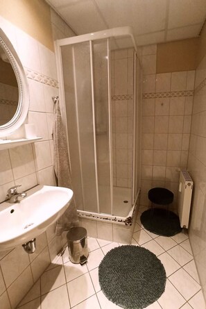 Hair dryer, toilet paper - Breathtaking Baltic Sea view, like 1001 nights, Fürstenhof 102 ONLY BOOKABLE HERE! (Sassnitz)