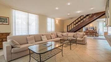 Apartment (VILLA INTERA) | Living area