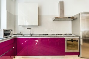 Private kitchen - Rome As You Feel - Vatican Deluxe Apartment - Telesforo (Rome)