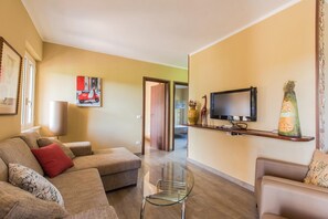 Living area - Accommodations in Tropea with a view of the Aeolian Islands and Stromboli! (Calabria)