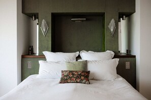 Luxury Villa, Patio | Premium bedding, memory foam beds, free WiFi - Villa Pâquerette (Marseille)