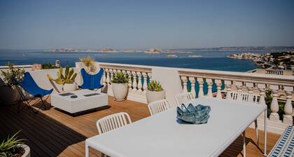 MAISON DOMINOS Villa Pâquerette avec Piscine, Marseille