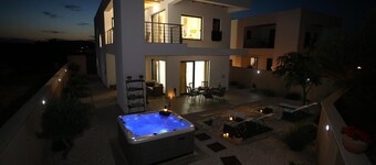 Rifugio sull'isola di Jezera nel mare Adriatico