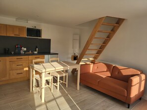 Interior - Gîte de Vouhé near Surgères apartment 2 (Vouhé)