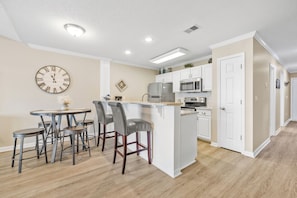 Private kitchen - Carolina Yacht Landing 16 (Little River)