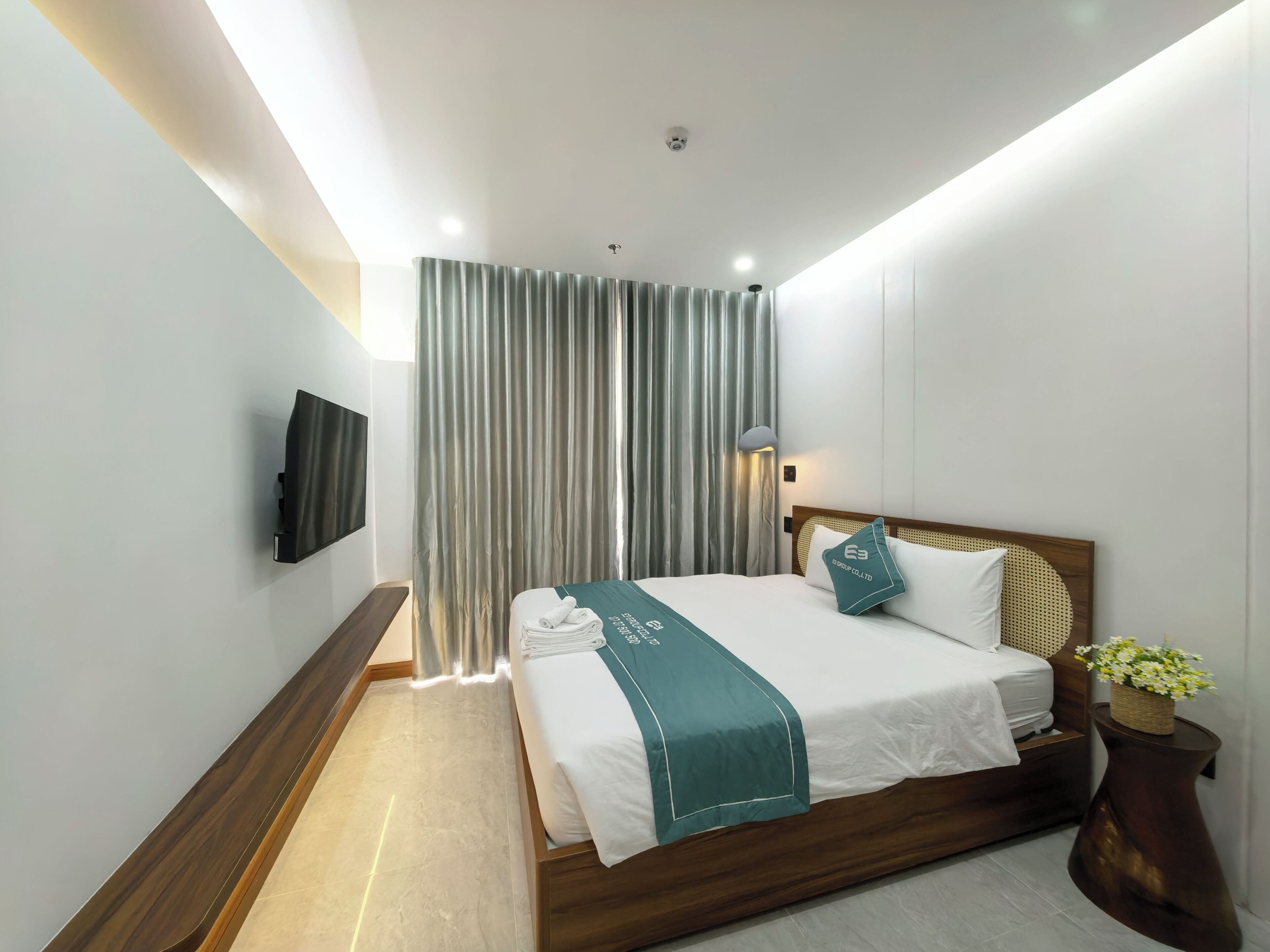 Superior Double Room, City View | WiFi (free), bed sheets