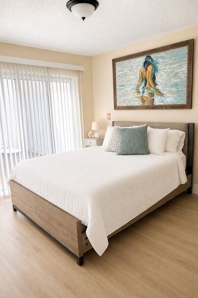 E&A SouthWest Miami Rentals Cozy 2BD Apartment with Private Parking