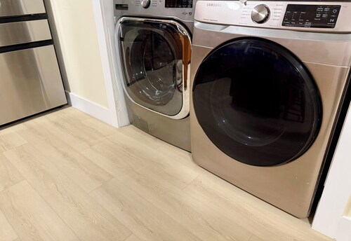 E&A SouthWest Miami Rentals - Breeze Studio