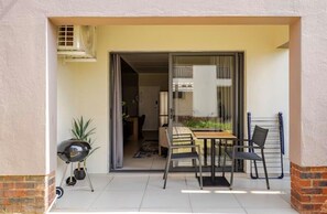 Luxury Apartment, Air conditioning | Terrace/patio - The Henlee Apartment Dainfern (Dainfern)