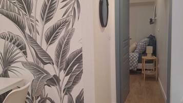 1 bedroom, iron/ironing board, travel cot, free WiFi