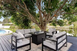 Terrace/patio - 4-Bed Private Home w/ Pool – 7 Min to Beach & Golf (St. Petersburg)