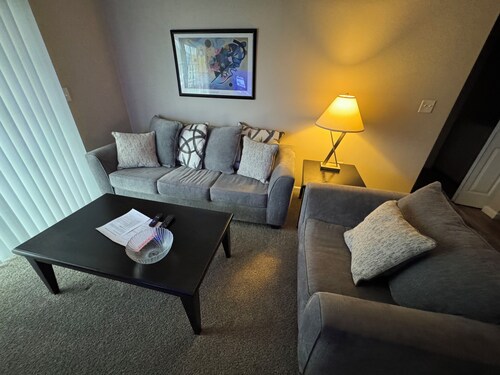 Marvelous Marysville location! Hotel alternative. Furnished 2 bed 2 bath.