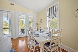 Dining - Serene Lakeside Retreat, Golf Cart Included, 126 Sea Otter Lane (Fripp Island)