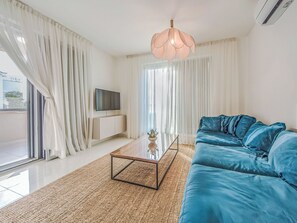 TV - Apartment Azuro by Interhome (Zadar/Kožino)