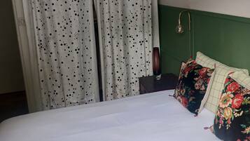 3 dormitorios, tabla de planchar con plancha, wifi y ropa de cama