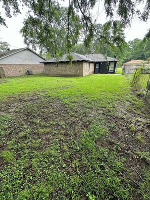 Property grounds - Blue Doors Home by Hospitals (Lufkin)