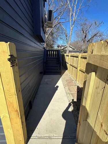 Renovated Studio Near Hospitals