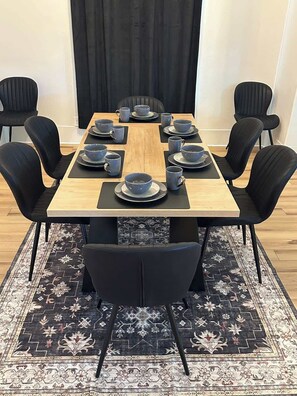 Dining - Charming Downtown Home (Lufkin)