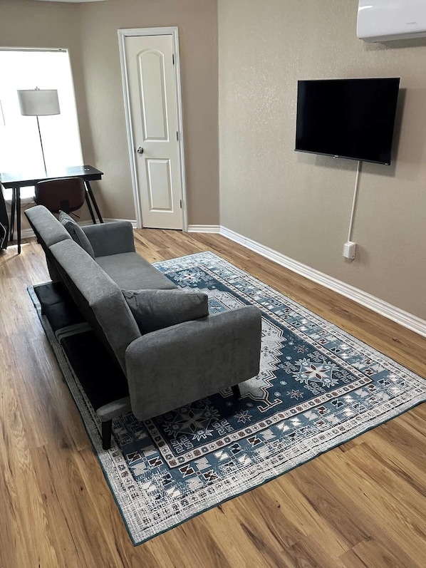 TV, offices