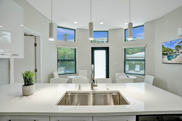 Interior - Luxurious Villa in Deerfield Beach (Deerfield Beach)