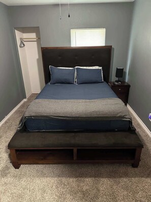 Tabla de planchar con plancha y wifi 