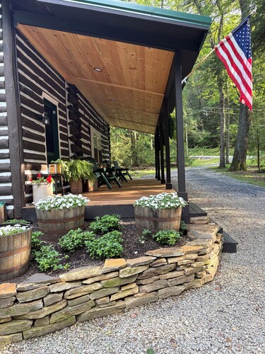1936 log cabin between Cook Forest and Clear Creek State Park