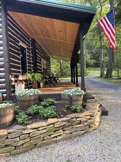 1936 log cabin between Cook Forest and Clear Creek State Park