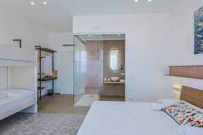 1 bedroom, free WiFi, bed sheets - Room Castel Perollo - Camera Rosa by Biddizzi Rari - Historic Center in Sciacca (Sciacca)