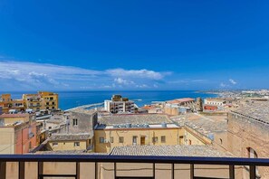 Property grounds - Room Castel Perollo - Camera Rosa by Biddizzi Rari - Historic Center in Sciacca (Sciacca)