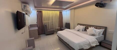 Deluxe Double or Twin Room, City View