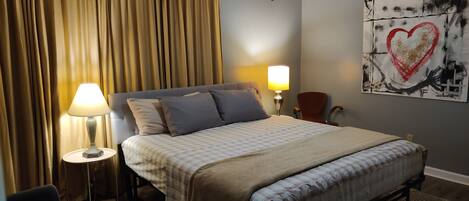 Tabla de planchar con plancha, Internet, ropa de cama