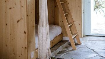 Biệt thự Cao cấp, hồ bơi riêng | Bộ đồ giường cao cấp, nệm cao su hoạt tính (memory foam)