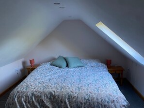 2 chambres, Wi-Fi gratuit, draps fournis